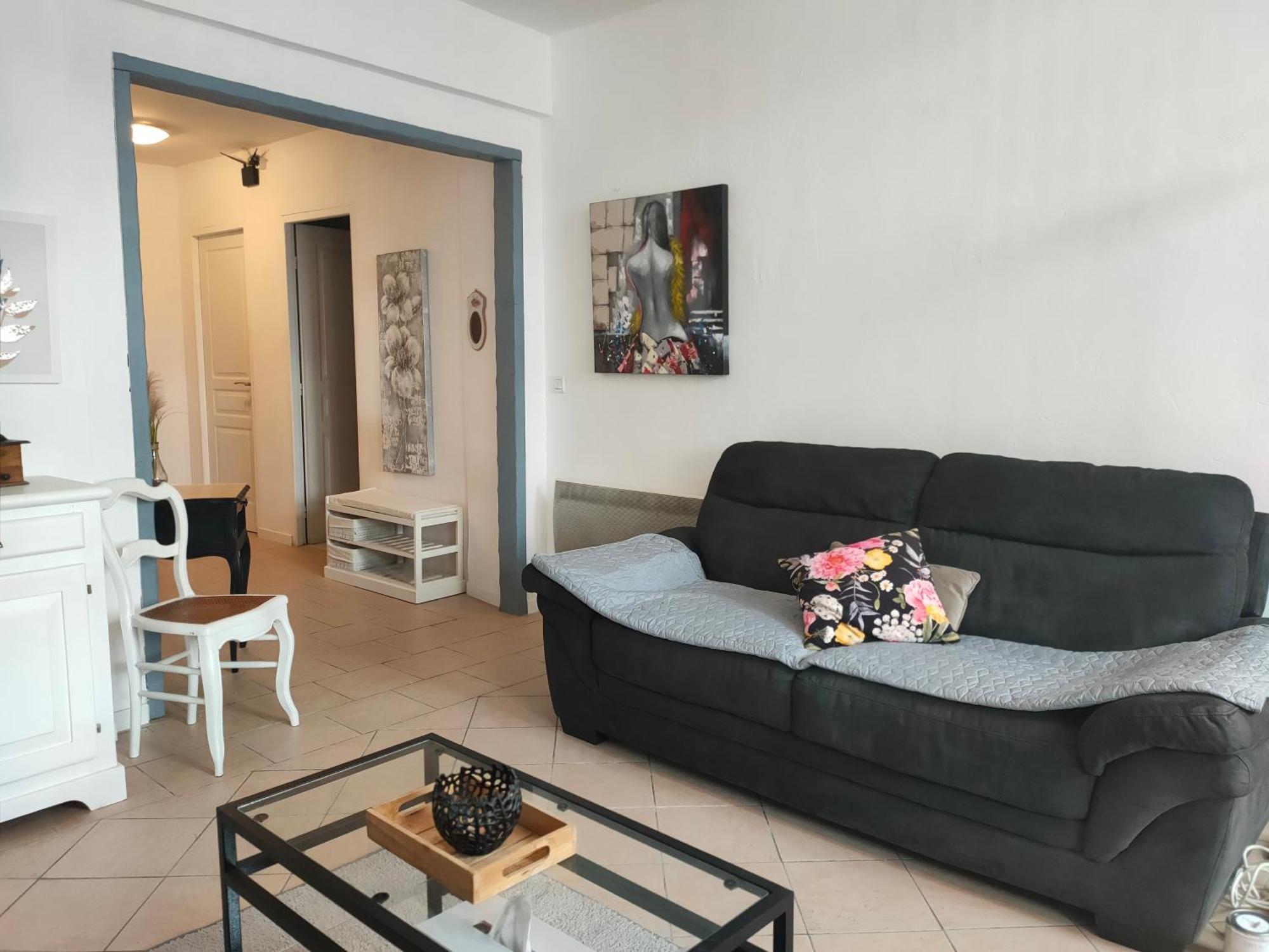 Meuble 3 Etoiles Dans Un Petit Village Du Gers Villecomtal-Sur-Arros Exterior photo
